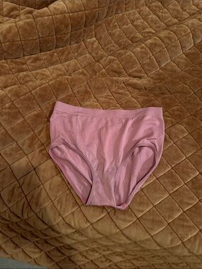 Soft Pink High-Waist Briefs Attributes Underwear